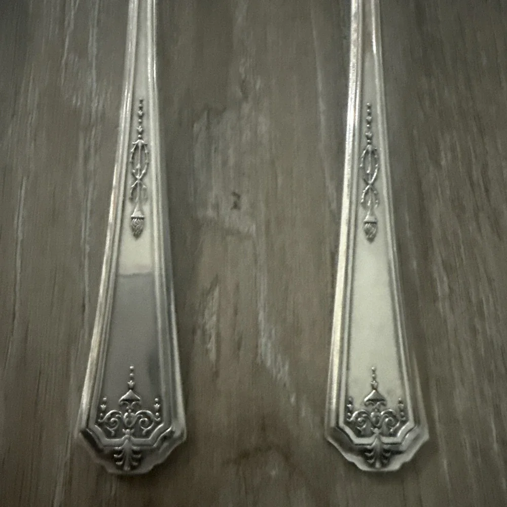 Vintage Oneida Community Tudor‎ Plate QUEEN BESS I Serving Spoons Lot of 3 8